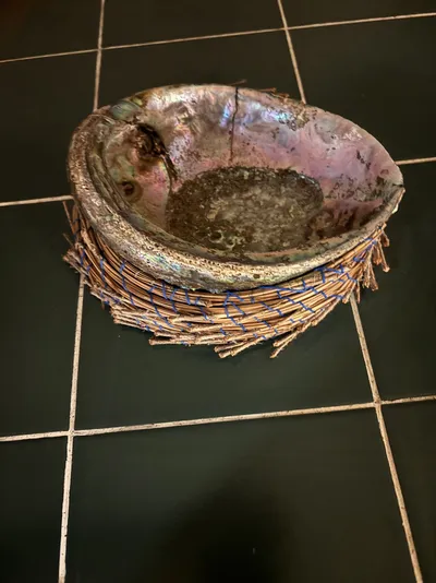 “By the sea” abalone/pine needle