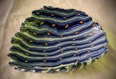 Hand build serving dish colored clay